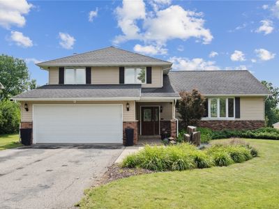 3905 Shady Oaks Dr, Marion, IA, 52302