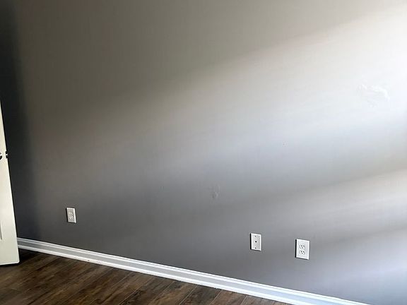 4th image of 3800 Brentwood Dr Unit 7