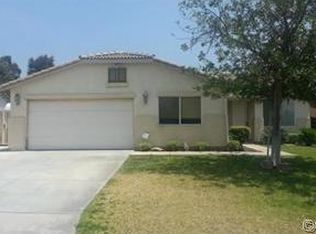 3343 N Almond Dr, Rialto, CA 92377