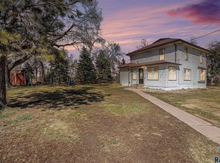24681 457th Ave, Colton, SD 57018