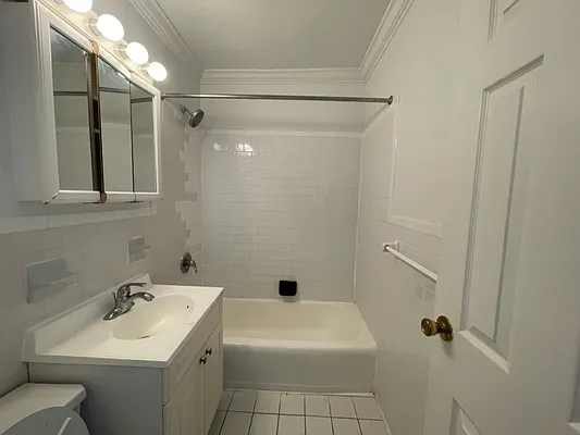 Rented by Cohen Smith Chang LLC | media 6