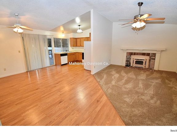 3rd image of 900 Daniel Dr