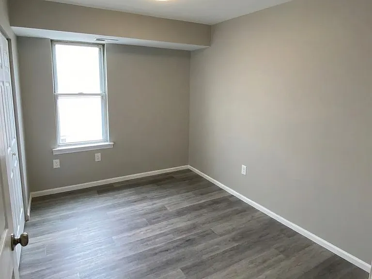 141 Cooper Ave #145-2N — Photo 2