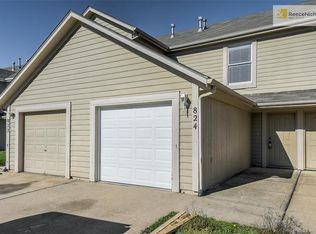 824 N Evergreen St, Gardner, KS 66030