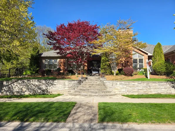 448 Grangeover Cres, London, ON N6G 4P7