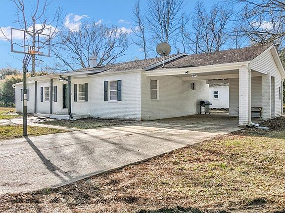3rd image of 185 Weiss Bluff Rd