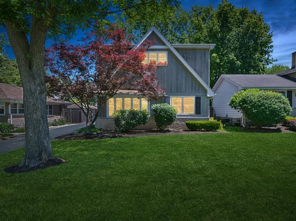 4405 Prospect Ave, Downers Grove, IL 60515