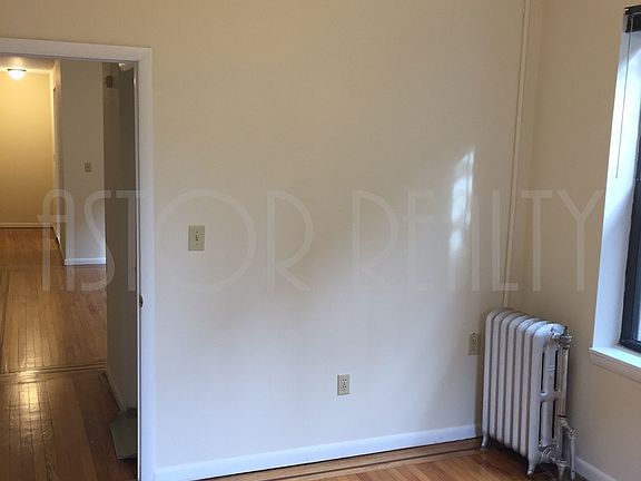 4th image of 27-8 39th Ave #1
