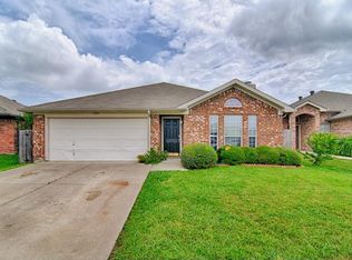 7509 Fossil Lake Dr, Arlington, TX 76002