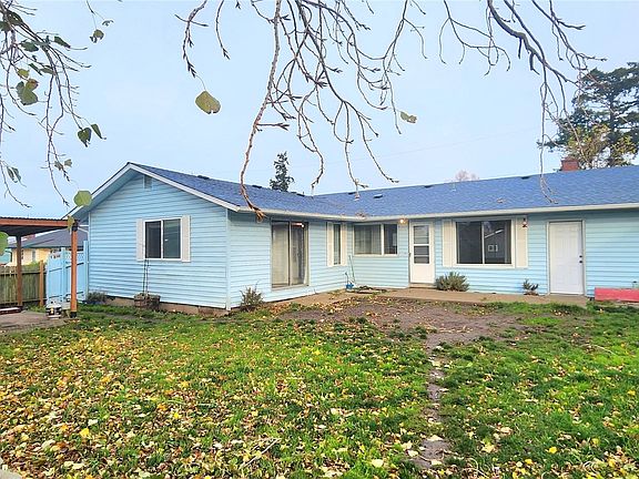 3rd image of 1689 NE 1st Avenue