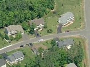 6416 Cranston Ln, Fredericksburg, VA 22407