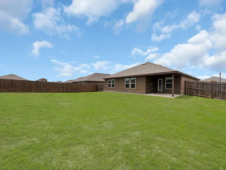 1311 Emi Kate Ln — Photo 28