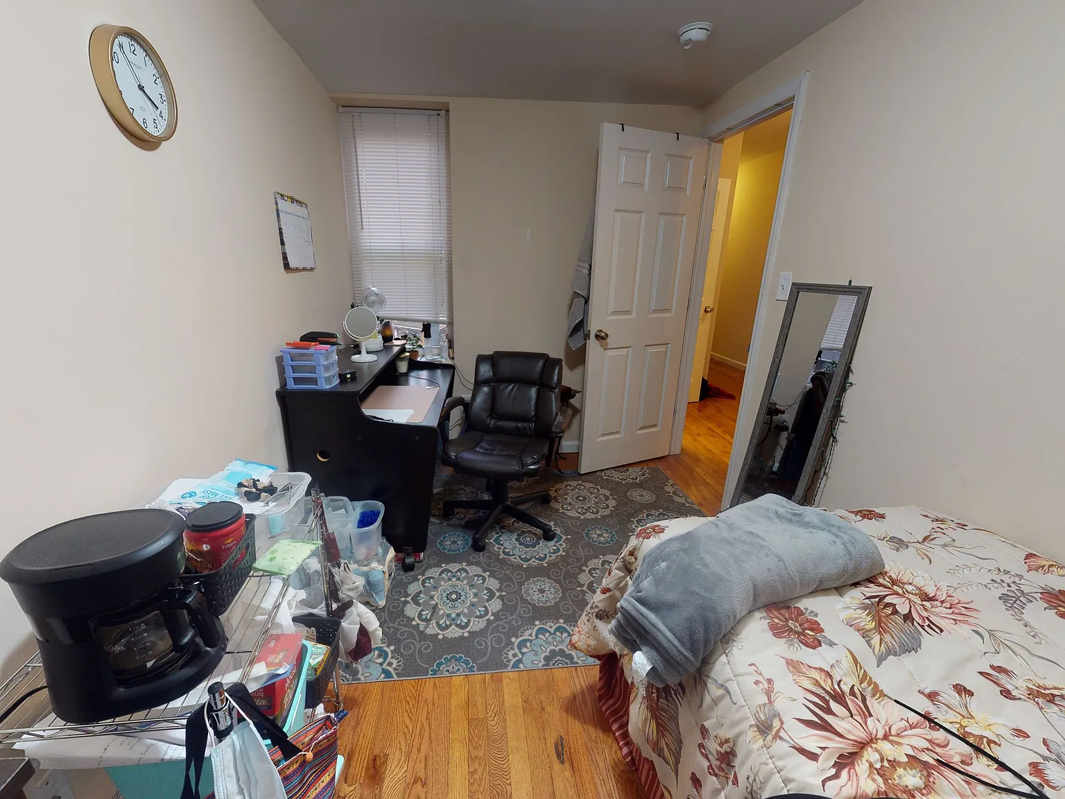 623 S 42nd St Unit 1 — Photo 2