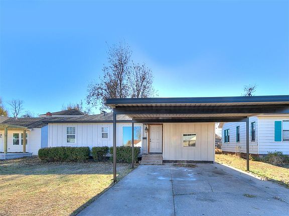 2nd image of 1220 SW 32nd St