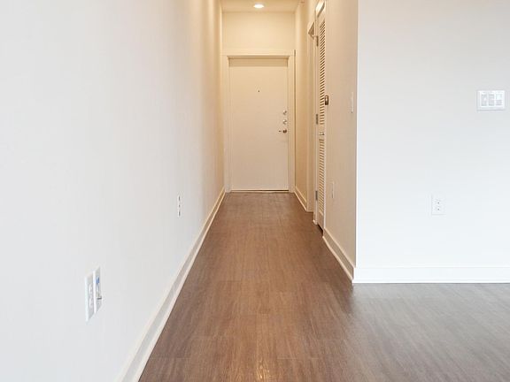 5th image of 4361 S Congress Ave #227