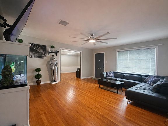 5th image of 3731 Ohio St