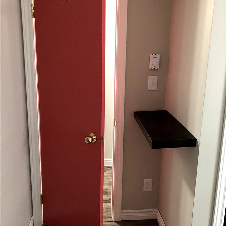 2nd image of 14 Dundee Dr