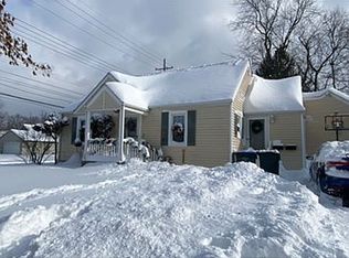 2279 11th St, Cuyahoga Falls, OH 44221
