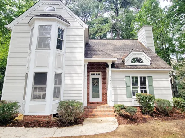 5325 Fairmead Cir, Raleigh, NC 27613