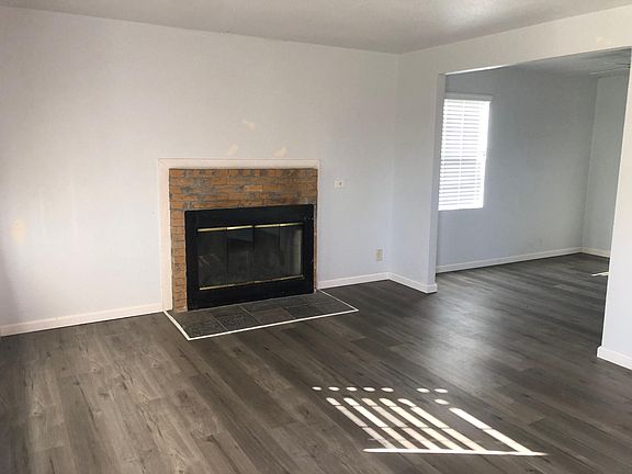 3rd image of 5025 North Ave
