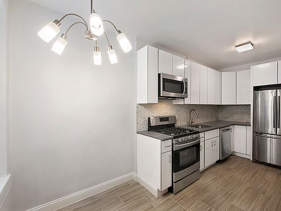 2nd image of 270 Seaman Ave #A/7