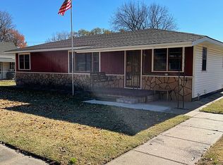 201 E 2nd St, Haven, KS 67543