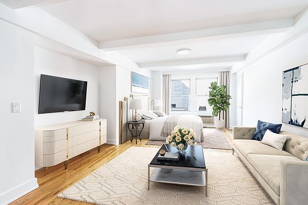 1st image of 31 E 12th St APT 9G
