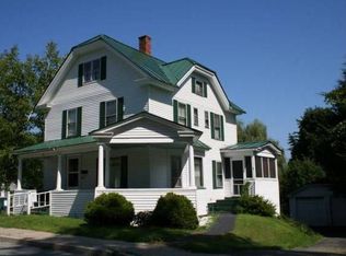 28 Lowell St, Windsor, VT 05089