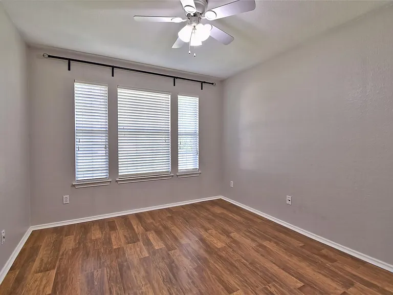 807 Wild Petunia Way — Photo 11