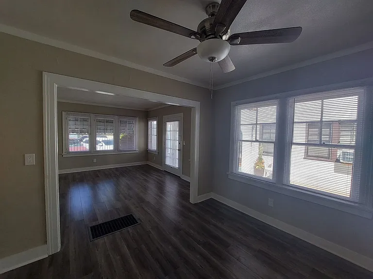 230 - 248 Olive Avenue — Photo 5