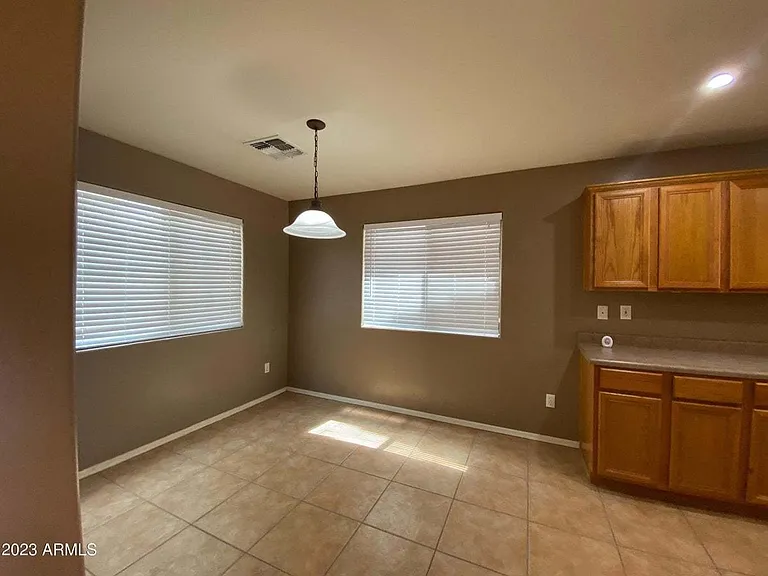 1847 W Desert Seasons Dr — Photo 4