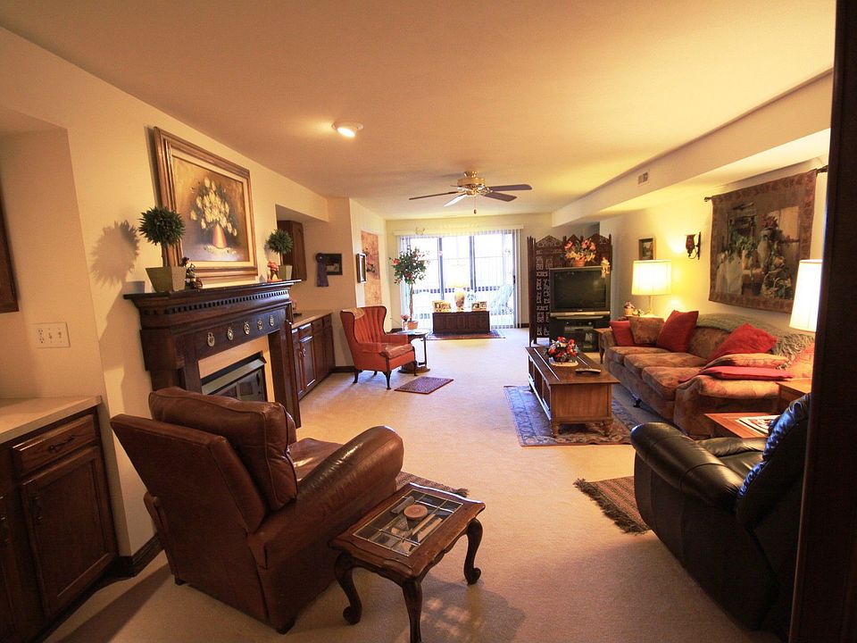 Great Room fromt the Entrance Hall