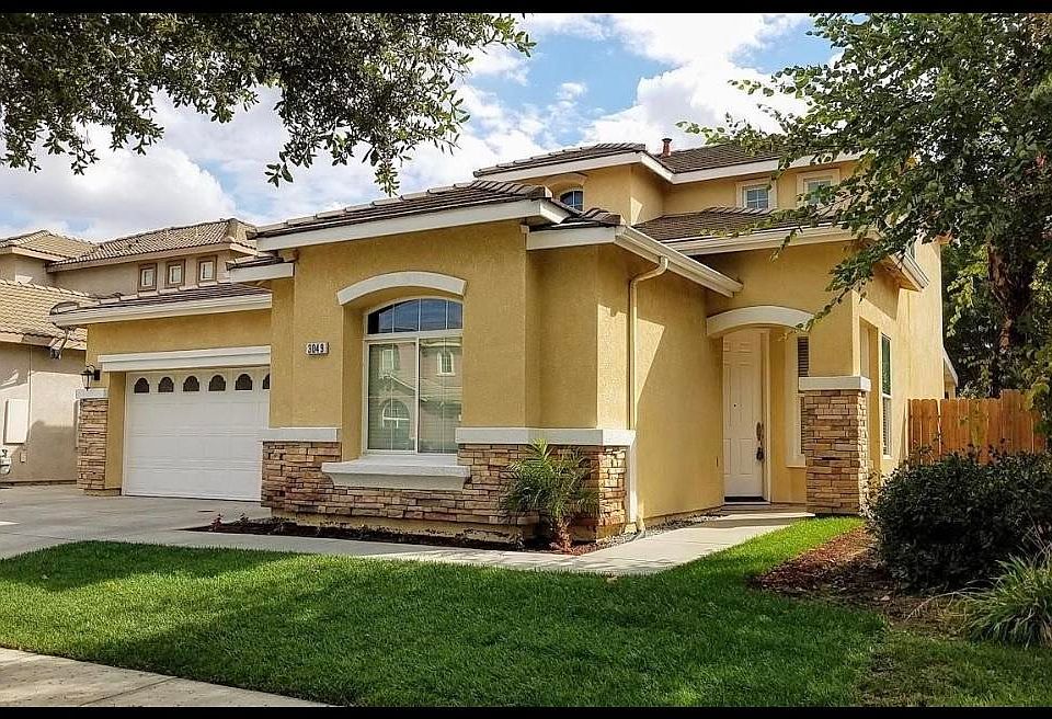 1st image of 3049 W Elowin Ave
