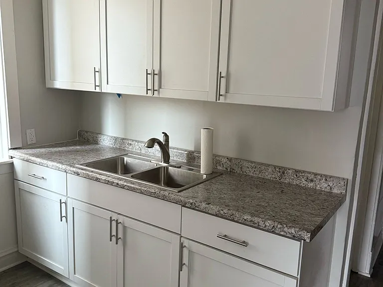 10618 S Ewing Ave #3 — Photo 5