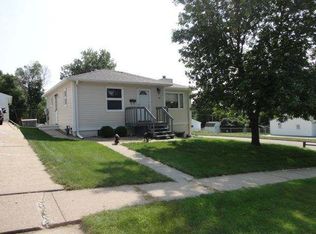 1201 N 15th St, Bismarck, ND 58501