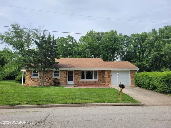 2619 Mohawk Dr, Jefferson City, MO 65101