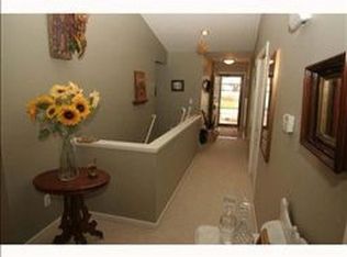 426 Cottonwood Ln, Saline, MI 48176