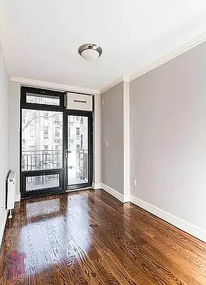 Rented by REAL New York | media 10