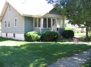 1426 N William St, Joliet, IL 60435