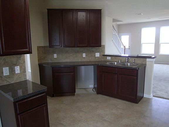 4th image of 14711 Isle Of Pines Ct