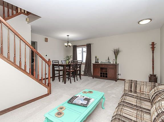 3rd image of 2595 Dorothy Dr
