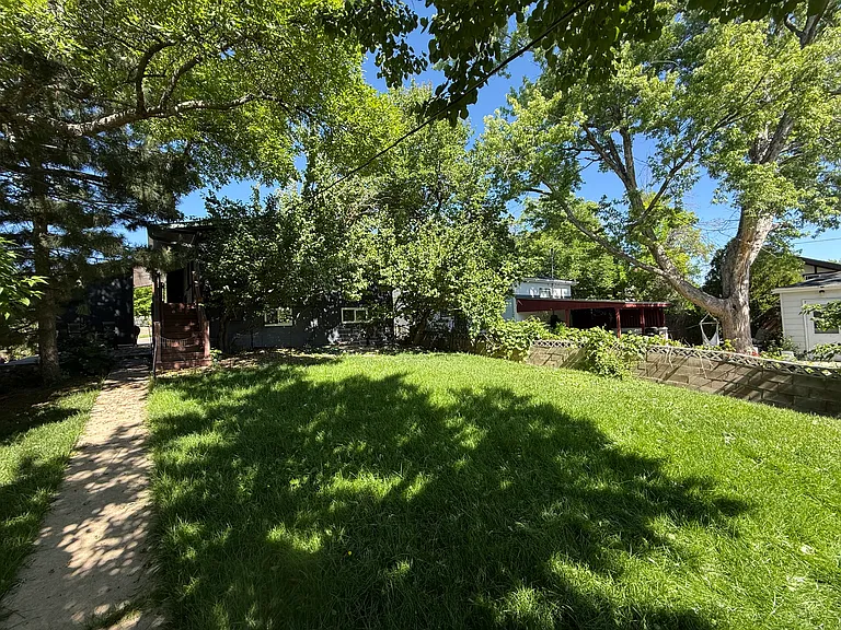 1124 La Farge Ave — Photo 14