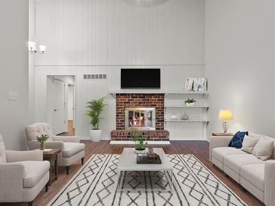 529 NW Valleybrook Rd, Blue Springs, MO, 64014