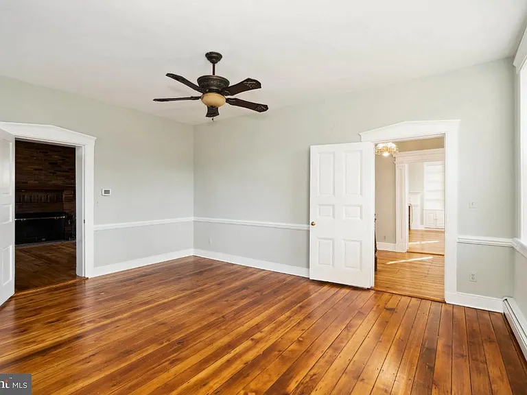 15615 Falls Rd — Photo 16