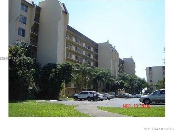3001 W Rolling Hills Cir APT 701, Fort Lauderdale, FL 33328