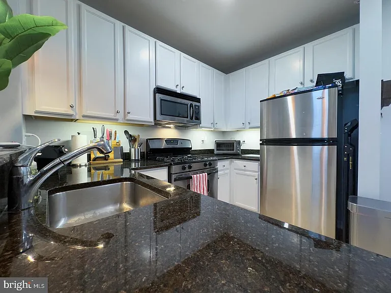 2665 Prosperity Ave #444 — Photo 12