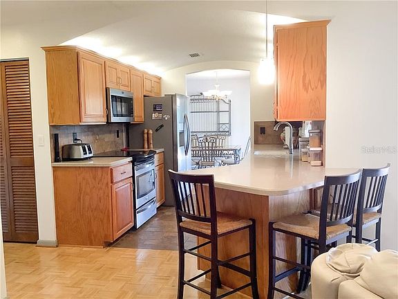 4th image of 3141 Rock Creek Dr