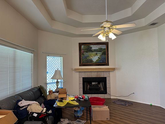 4th image of 310 Blackbird Drive