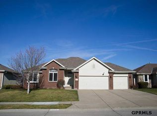 16612 Josephine St, Omaha, NE 68136