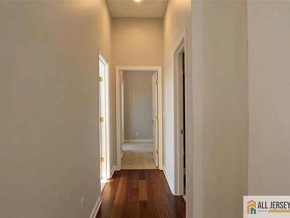2nd image of 19 Market St #0